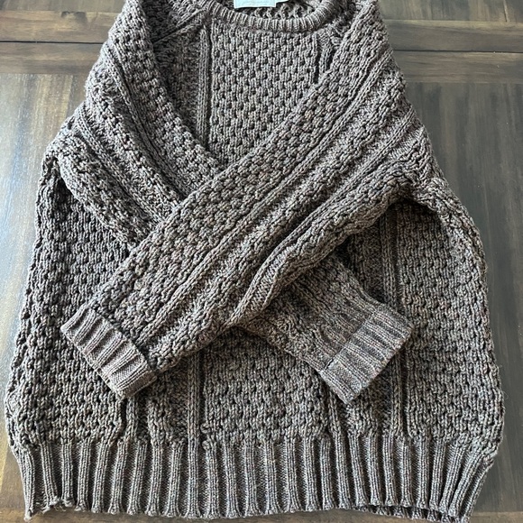 Chunky Knit Crewneck Sweater - Brown - Picture 6 of 13